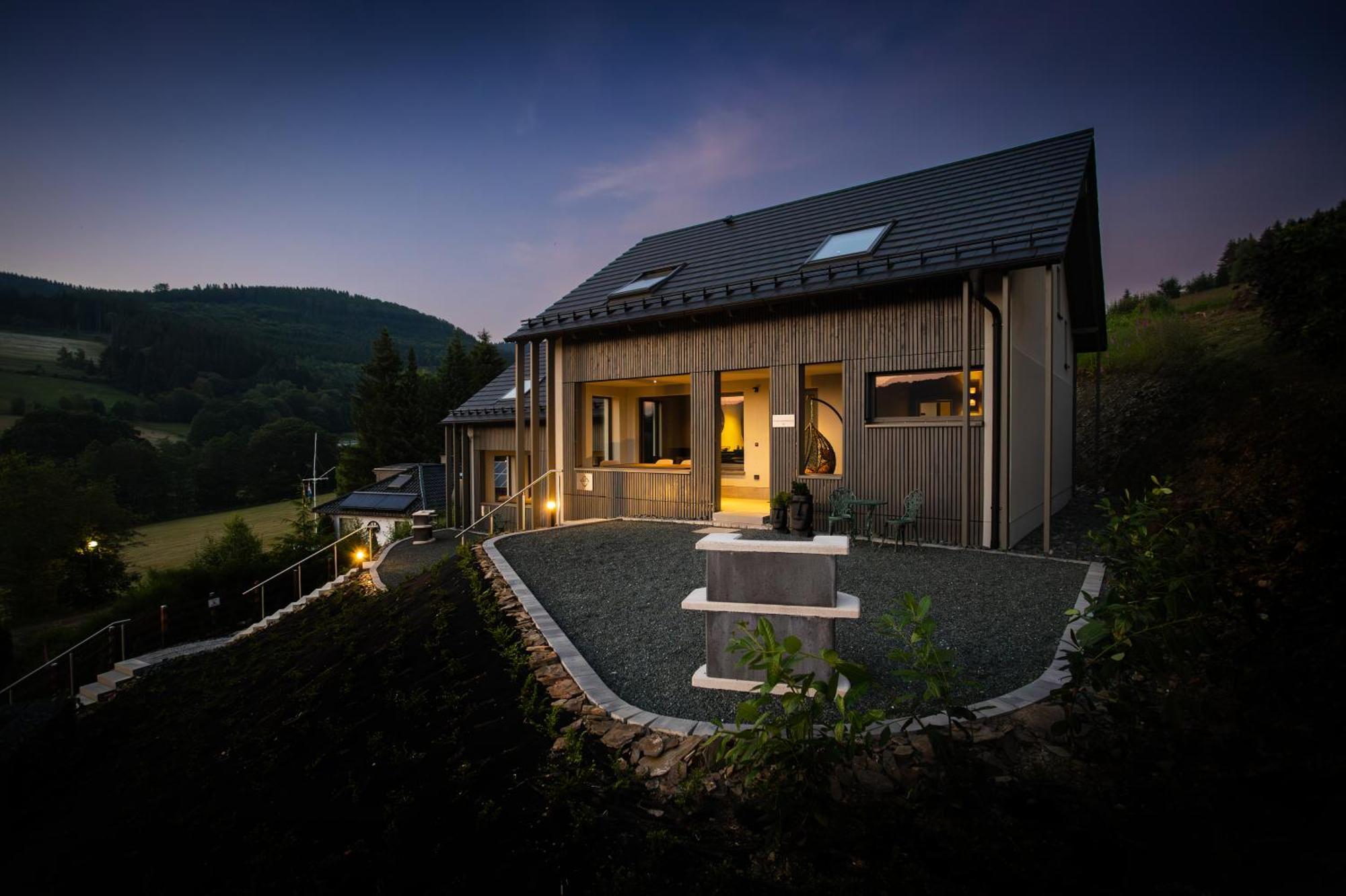 Sauerland Chalets - "Die Chalets Herzenssache" Winterberg Exteriör bild